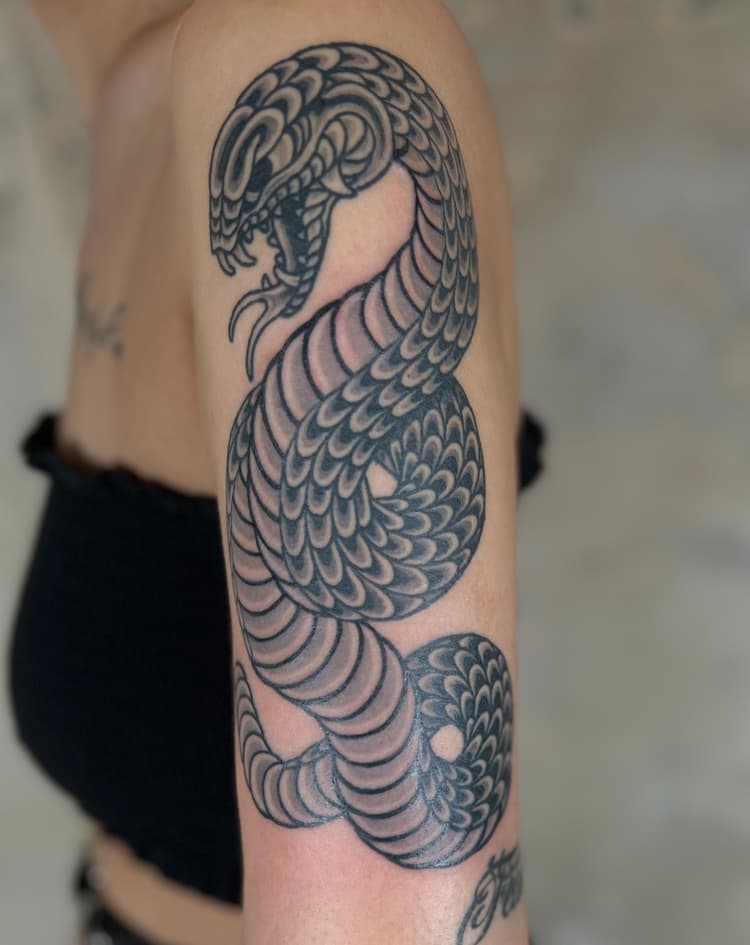 tatouage japonais strasbourg, tatouage traditionnel japonais strasbourg, tatouage Irezumi strasbourg